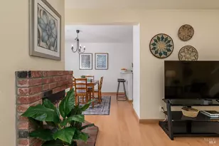 2 Pinewood Ln, Novato, CA 94947 - Photo 11