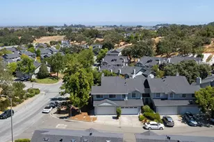 2 Pinewood Ln, Novato, CA 94947 - Photo 27