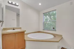 92 Karen Ct, Vallejo, CA 94590 - Photo 17
