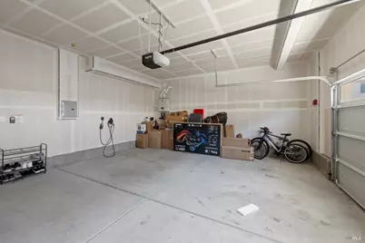 128 Clownfish Street, Suisun City, CA 94585 - Photo 9