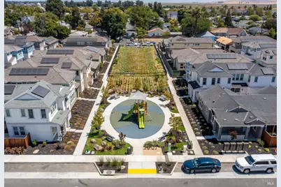 128 Clownfish Street, Suisun City, CA 94585 - Photo 31