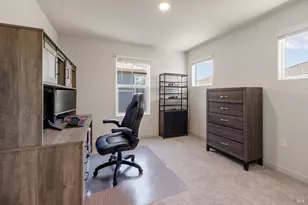 128 Clownfish St, Suisun City, CA 94585 - Photo 17