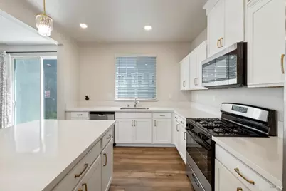 128 Clownfish Street, Suisun City, CA 94585 - Photo 7