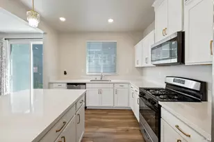 128 Clownfish St, Suisun City, CA 94585 - Photo 7