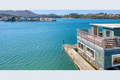41 E Pier, Sausalito, CA 94965 - Photo 25