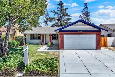 519 Crested Drive, Suisun City, CA 94585 - Photo 5