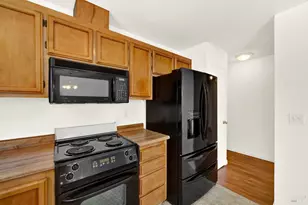519 Crested Dr, Suisun City, CA 94585 - Photo 45