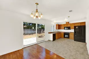 519 Crested Dr, Suisun City, CA 94585 - Photo 37