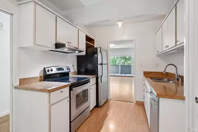 320 Via Casitas #111, Greenbrae, CA 94904 - Photo 13