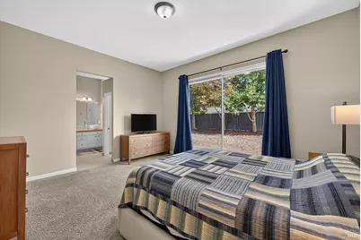 625 Blossom Oak Court, Vacaville, CA 95688 - Photo 21