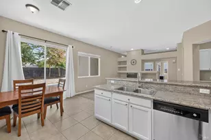 625 Blossom Oak Ct, Vacaville, CA 95688 - Photo 19