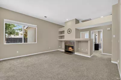 625 Blossom Oak Court, Vacaville, CA 95688 - Photo 5
