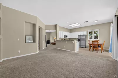 625 Blossom Oak Court, Vacaville, CA 95688 - Photo 13