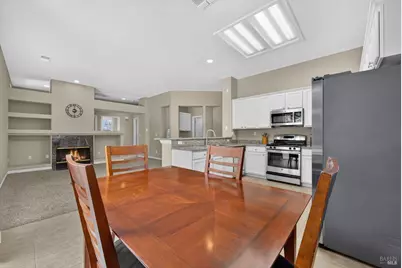 625 Blossom Oak Court, Vacaville, CA 95688 - Photo 17