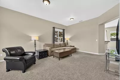 625 Blossom Oak Court, Vacaville, CA 95688 - Photo 7