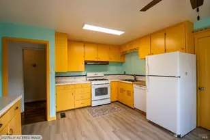 806 W Mill St, Ukiah, CA 95482 - Photo 7