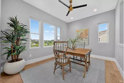 22 Oak Knoll Court, Petaluma, CA 94952 - Photo 13