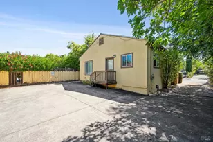 453 2nd St, Sonoma, CA 95476 - Photo 25