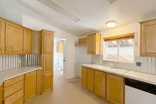 24259 Lilac Rd, Willits, CA 95490 - Photo 5