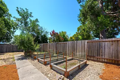 3020 Spring Creek Drive, Santa Rosa, CA 95405 - Photo 21