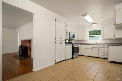 3020 Spring Creek Drive, Santa Rosa, CA 95405 - Photo 9