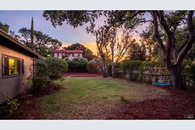 614 Deer Valley Court, Petaluma, CA 94952 - Photo 5