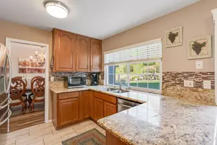 126 Parkhaven Dr, Vallejo, CA 94591 - Photo 11