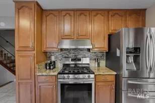 126 Parkhaven Dr, Vallejo, CA 94591 - Photo 7