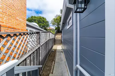 6013 Monterey Avenue, Richmond, CA 94805 - Photo 25