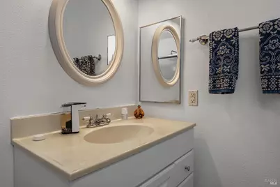 530 Entrada Drive #201, Novato, CA 94949 - Photo 21