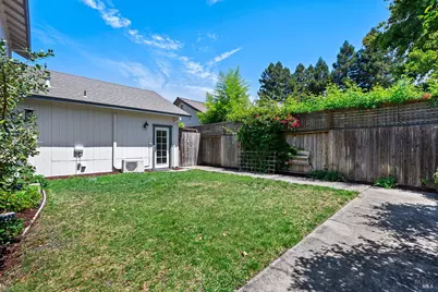 2266 Coventry Court, Santa Rosa, CA 95401 - Photo 15