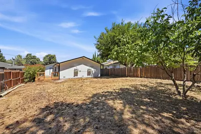 14935 Highlands Way, Clearlake, CA 95422 - Photo 27