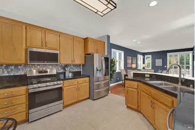 1894 Hummingbird Drive, Fairfield, CA 94534 - Photo 25