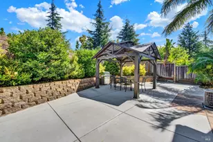 1894 Hummingbird Dr, Fairfield, CA 94534 - Photo 53
