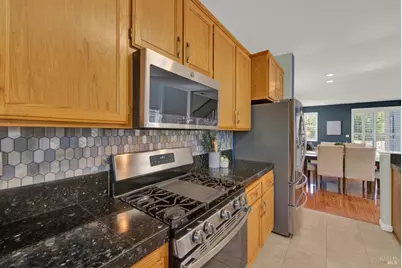 1894 Hummingbird Drive, Fairfield, CA 94534 - Photo 29