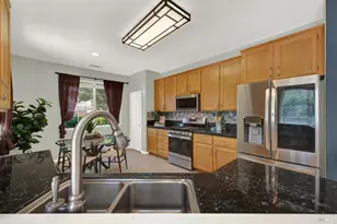 1894 Hummingbird Dr, Fairfield, CA 94534 - Photo 23