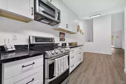 7259 Camino Colegio, Rohnert Park, CA 94928 - Photo 11
