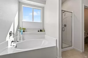 1025 Yateley Ct, Vacaville, CA 95687 - Photo 25