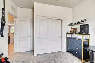 1025 Yateley Ct, Vacaville, CA 95687 - Photo 33