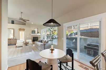 9206 Chalk Hill Road, Healdsburg, CA 95448 - Photo 19