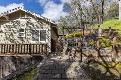 9206 Chalk Hill Road, Healdsburg, CA 95448 - Photo 37