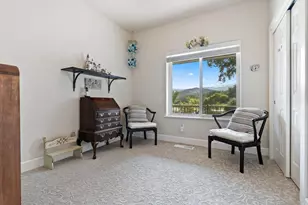 12143 Dunbar Rd, Glen Ellen, CA 95442 - Photo 21