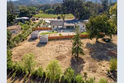12143 Dunbar Road, Glen Ellen, CA 95442 - Photo 29