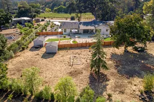 12143 Dunbar Rd, Glen Ellen, CA 95442 - Photo 29