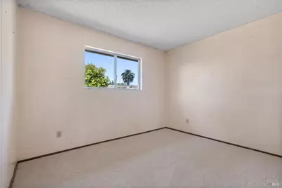 7555 Beverly Drive, Rohnert Park, CA 94928 - Photo 21