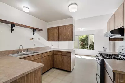 7555 Beverly Drive, Rohnert Park, CA 94928 - Photo 11