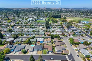 7555 Beverly Dr, Rohnert Park, CA 94928 - Photo 37