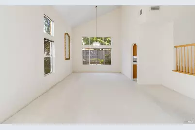 2140 Aspen Way, Antioch, CA 94509 - Photo 13