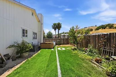 200 Island View Drive, Lakeport, CA 95453 - Photo 17