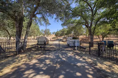 20766 Yankee Valley Road, Hidden Valley Lake, CA 95467 - Photo 39